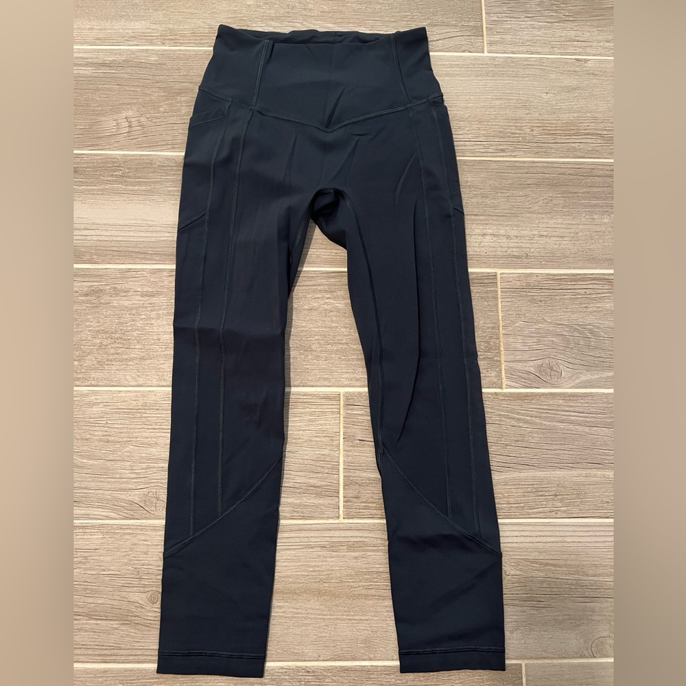 NWOT Lululemon All The Right Places Hi-Rise
